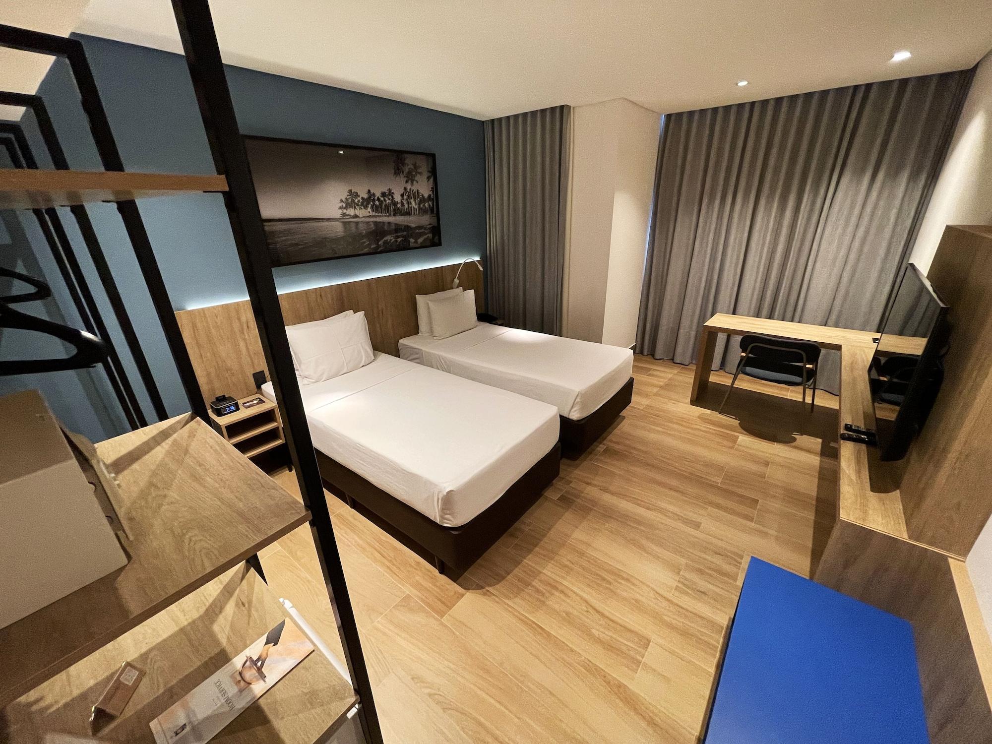 Hotel Senac Ilha Do Boi Витория Экстерьер фото A room at the hotel